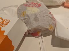 -麦当劳(上海虹桥站30B检票口楼上)