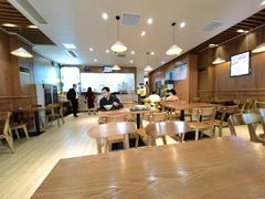 用餐区-华姐鸡粉(中心店)