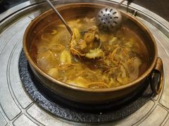 -阿山卓·野生菌火锅·纳西火塘烤肉