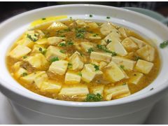 蟹粉豆腐-京城小江南·土菜馆·蒸白鱼(东四十条店)