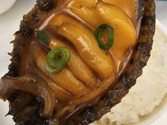 石锅大鲍鱼-品海楼·大连海胆锅贴馆(东港店)
