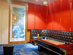 -蓝尊量贩(黄河路店)