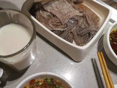 -海底捞火锅(关山保利店)