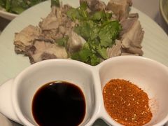 -丁里羊肉小镇(天鹅湖总店)