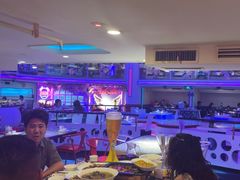 -巴特餐饮6加1音乐餐吧·新疆菜