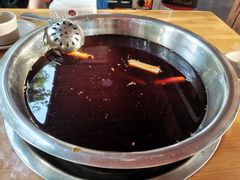 -肖肖酸萝卜鱼火锅(总店)