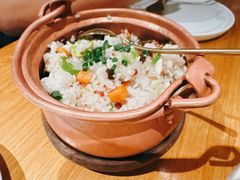 铜锅牛肝菌焖饭-一坐一忘云南菜(北京skp店)
