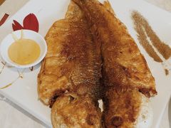 -赶海部落海鲜城(海阳路店)