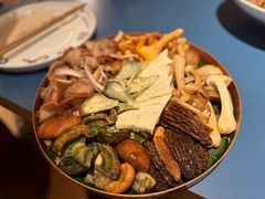 -一坐一忘云南菜(嘉里中心店)