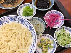 老北京炸酱面-门框胡同百年卤煮(新街口店)