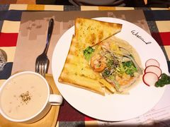 奶油蘑菇浓汤-遇见西木美式餐厅(体育路店)