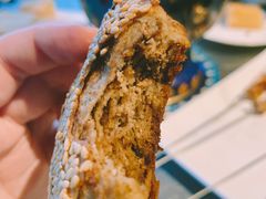 宫廷芝麻烧饼-铜来聚老北京涮肉(恒隆广场店)