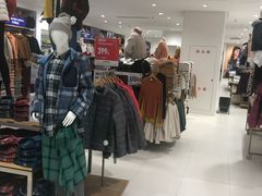 -优衣库(重庆星光时代广场店)