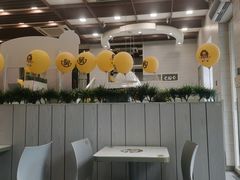 -老娘舅餐厅(黄龙体育中心店)