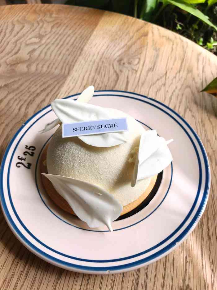 私人做法甜品店-"也算它家的忠诚粉丝啦 从这家总店吃到常.