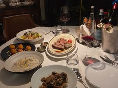 -MONICH牛排融合餐厅(和义大道购物中心店)