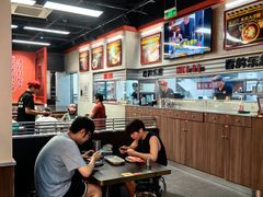 -许哥东北烧烤·铁丳烤串·宫后夹肉(繁花中心店)