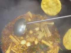 -曹丞相·地锅鸡·地锅鱼(武林店)