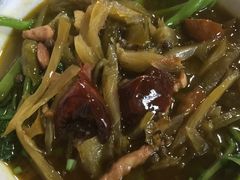 -越洋肖氏老米线(杨家坪店)