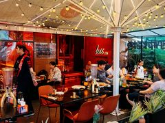 -何师烧烤Pro ·江湖川菜·小龙虾·精酿(太古里旗舰店)