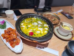 -川堂风·跷脚牛肉·乐山爆炒(宝山日月光店)
