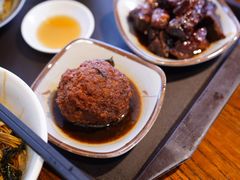 红烧狮子头-谷沙屋面铺