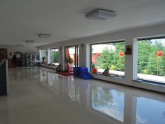 -万利美食生态园