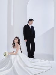 -角色婚纱摄影(中心店)