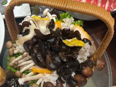 -东海怡品海鲜豆捞(舟宿夜江店)