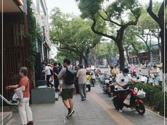 -牛奶便利(东四店)