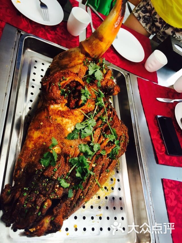 南山南土司烤牛头图片 - 第279张