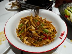 -铁胖子口碑长沙菜·龙虾烧烤(赤岗社区店)