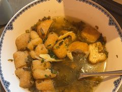 -新天明砂锅鱼头煲