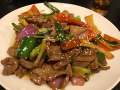 -乾坤饭店