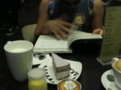 -钟书阁(松江泰晤士小镇店)