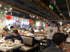 自助取餐区-汉金城海鲜烤肉自助百汇(威海威高广场店)