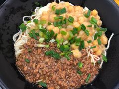 -丽影重庆小面(定西路店)