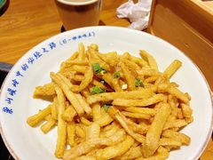 -吃饭皇帝大土家民族菜(正大广场店)