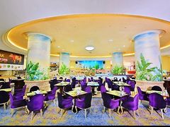 -江门新会碧桂园凤悦凤凰酒店(万达广场店)