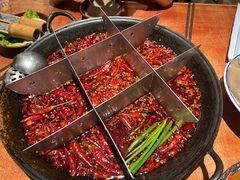 -周小明火锅(黑金冠社区店)