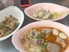 -榮泰米粉湯(Left Shop)