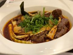 -成都你六姐·牛肉冒菜(城市集市合生汇店)