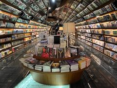 -钟书阁(珍园店)