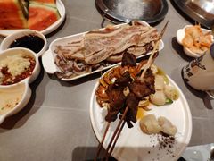 -黑金·寻焰自助百汇·烤肉·火锅(中街店)