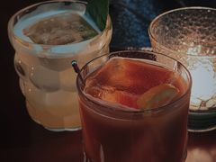 -毛毛虫酒吧