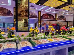 -李氏圣鲸大型自助餐