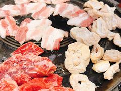 烤猪五花肉-海花锅盖烧烤店(怡馨家园店)