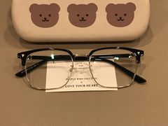 -美式眼镜·授权蔡司.依视路.尼康.豪雅.明月(人民广场店)