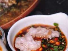 -老来福·非遗酸汤兔(凯旋路店)