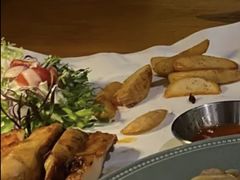 -JINNS锦时 steak&pizza(浸信会礼拜堂旧址店)
